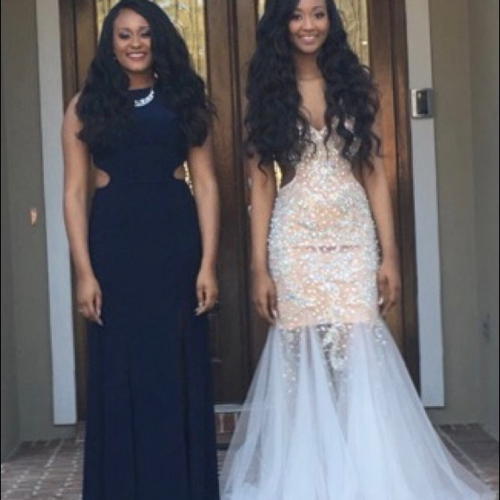 Champagne sequined prom dress - Picture 3 of 3